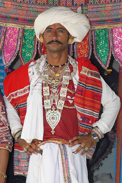 traditional jewellery of gujarati for men